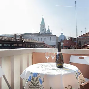 Apartment Luxury Terrace View Of San Marco, Venice